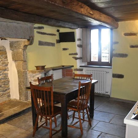 Il Borgo Di Monica Villa โดโมดอสโซลา ภายนอก รูปภาพ