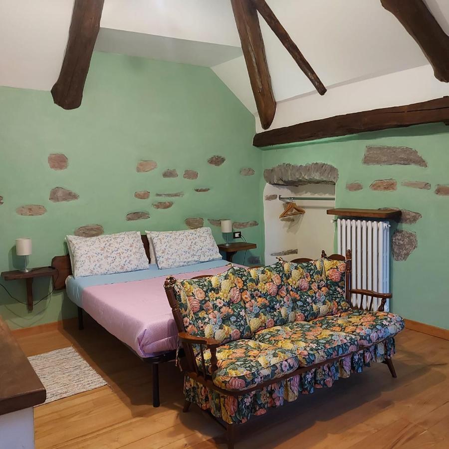 Il Borgo Di Monica Villa โดโมดอสโซลา ภายนอก รูปภาพ