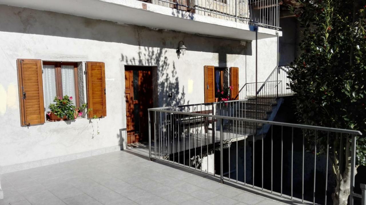 Il Borgo Di Monica Villa โดโมดอสโซลา ภายนอก รูปภาพ